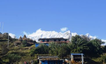 चुरेन हिमालको मनोरम दृश्य