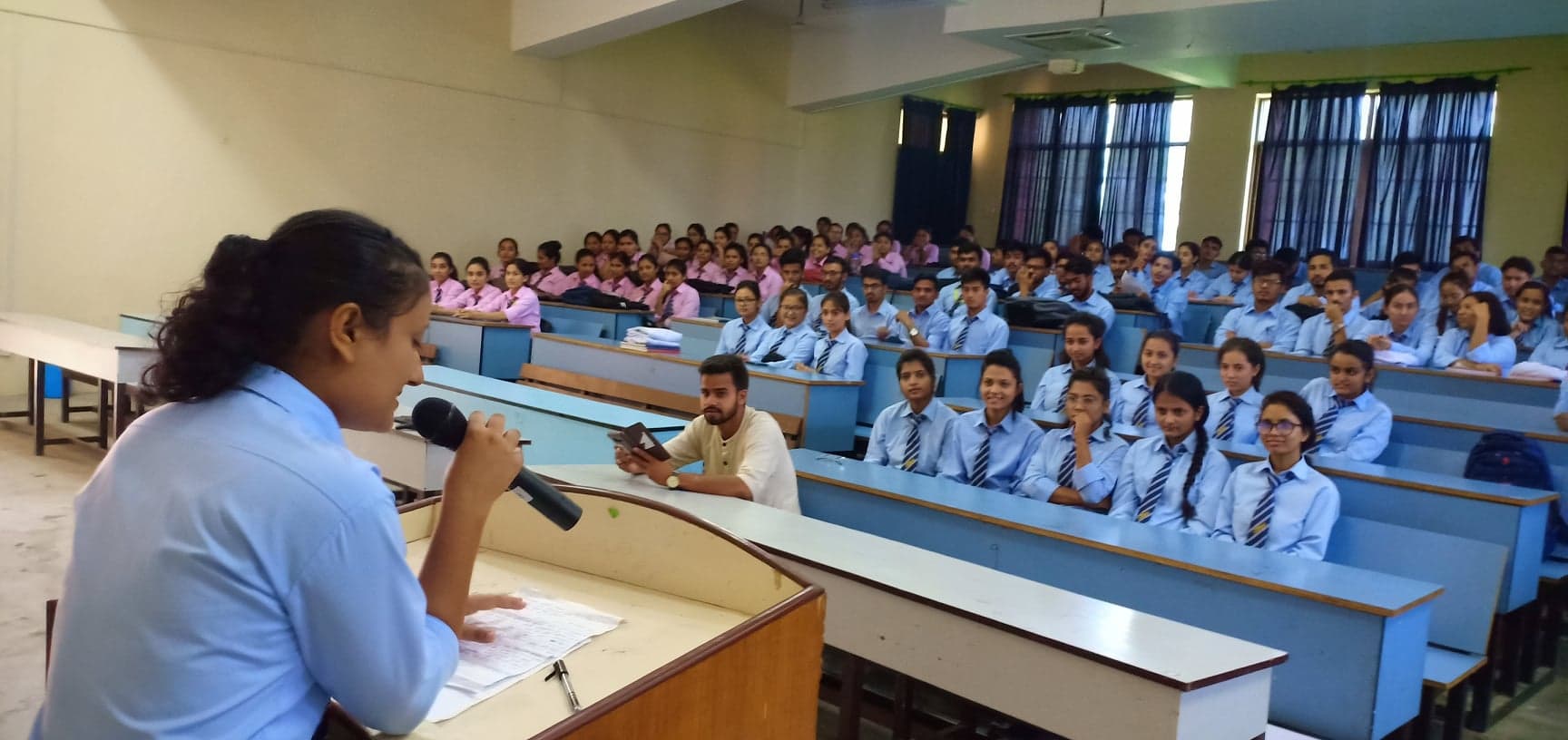 २१ सदस्यीय मेडिकल कलेज इकाई समिति गठन गर्दै चितवन मेडिकल कलेजमा विद्यार्थी परिषदको कार्य प्रारम्भ