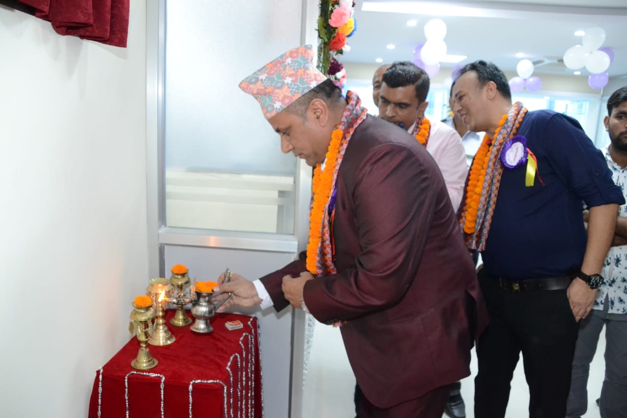 सिभिल बैंकको शाखा मोरङको पुष्पलालचोकमा स्थापना