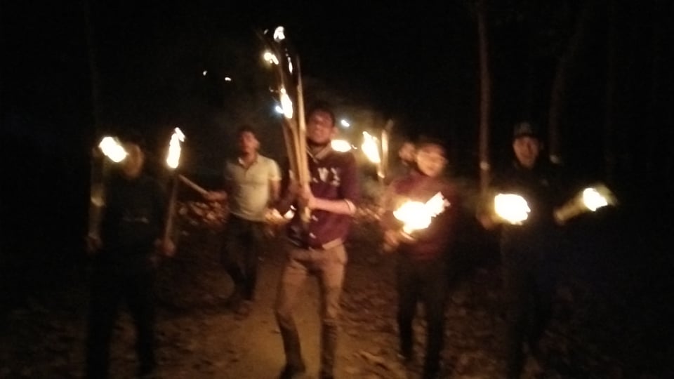 शैक्षिक हड्तालको पूर्वसन्ध्यामा अखिल(क्रान्तिकारी) द्धारा देशभर मशाल जुलुश ( भिडियो सहित )