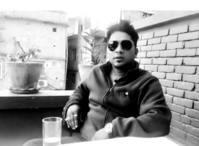 आयोग बनाउदै ढुकुटी मात्रै रित्याउने कि सुकुम्वासी समस्या पनि समाधान गर्ने ?