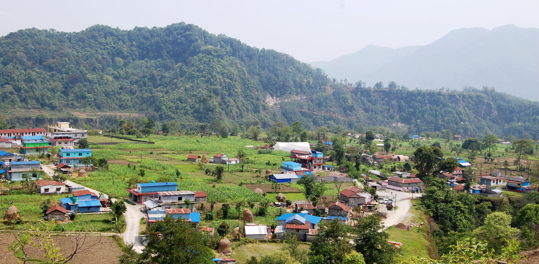 भलाबोट गाउँकाे याे सुन्दर दृश्य