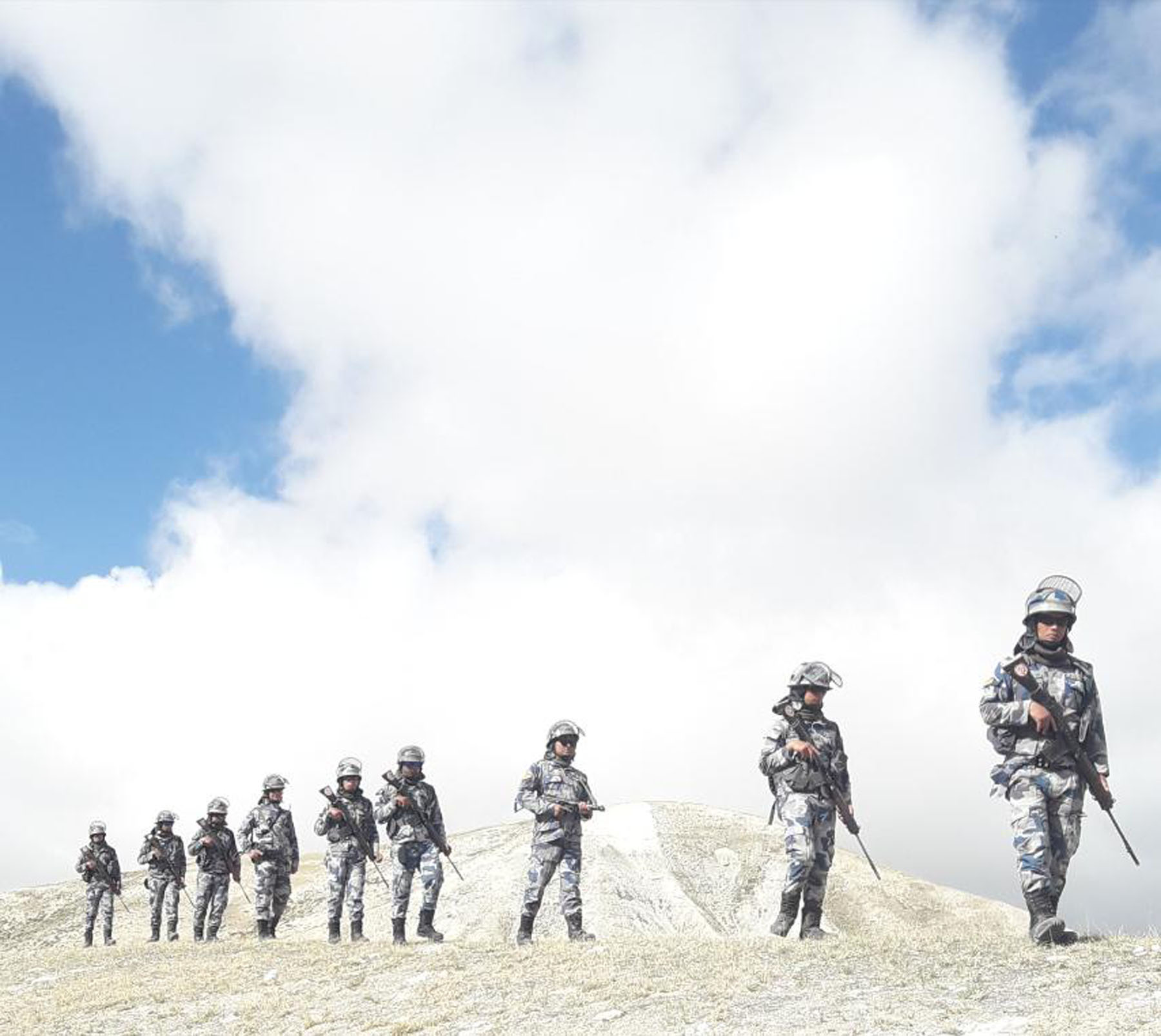 चीनतर्फको हिमाली सीमा कोरोलामा पनि सक्रिय शसस्त्र प्रहरी(तस्वीरहरु)