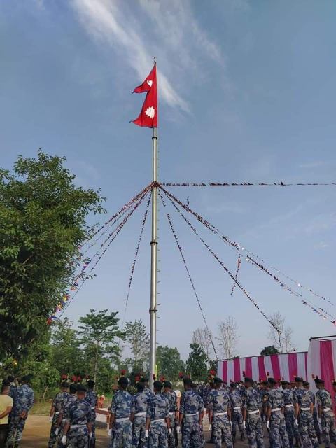 पश्चिमी नाका गड्डाचौकीमा राष्ट्रिय झण्डा फरफराउदै