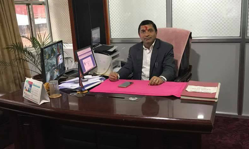 ’लकडाउनको नयाँ रणनीतिः स्थानीय तहको जिम्मेवारी’