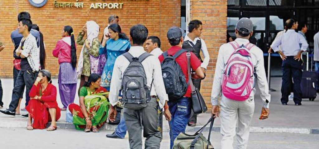यसै आर्थिक बर्षमा ३ सय ८० म्यानपावर खारेज हुदै