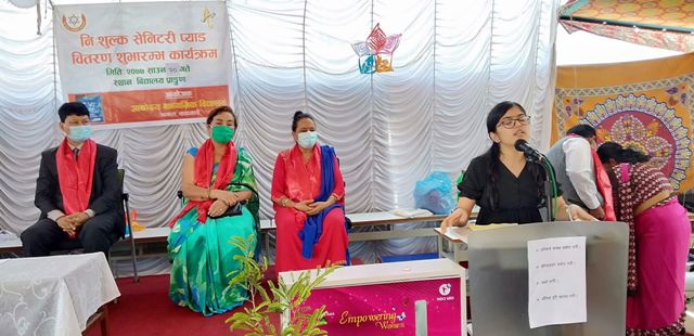 निःशुल्क स्यानिटरी प्याडले खुशीको मुहारमा खुसी छाएपछि……