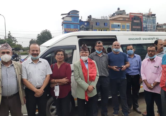 आजदेखि विद्युतीय मिनी बस सञ्चालनमा