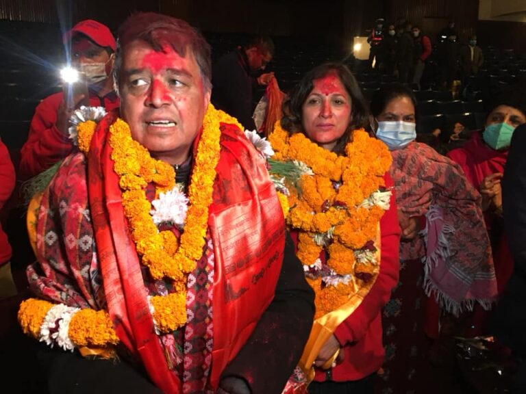 एउटा सानो पसलबाट उठेर नेपालको व्यावसायिक क्षेत्रमा नाम र दाम कमाउन सफल चन्द्र ढकालको यात्रा