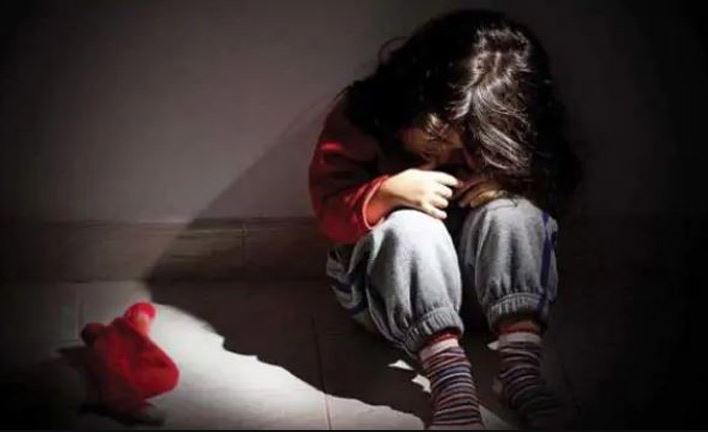 एउटै ईन्जिनियरले ५० बालबालिकामाथि यौन शोषण गरेको आरोपमा पक्राउ