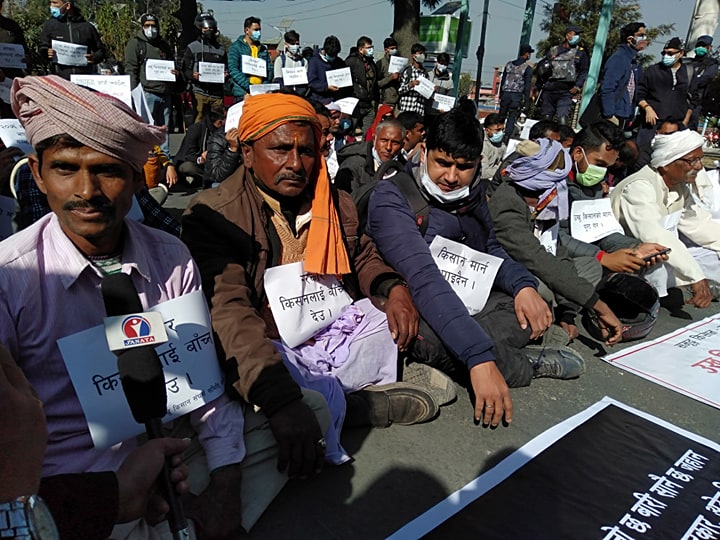 एक साताभित्र उखु किसानको बक्यौता भुक्तानी गर्न निर्देशन
