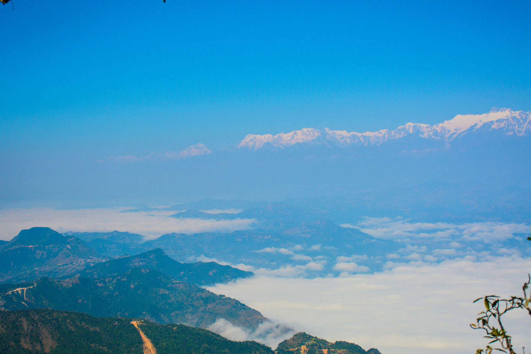 तनहुको सुन्दर दृष्यः छिमेकीस्वरी