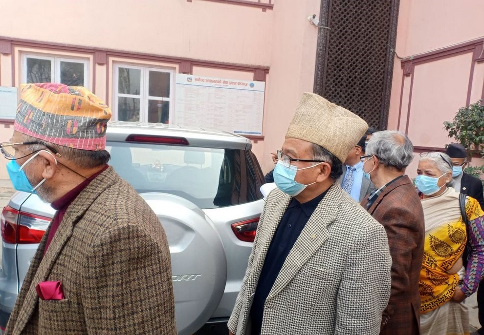 चार पूर्व प्रधानन्यायधीशले अदालतमा यस्तो दिए सर्वोच्चलाई जवाफ ( पूर्ण पाठ)