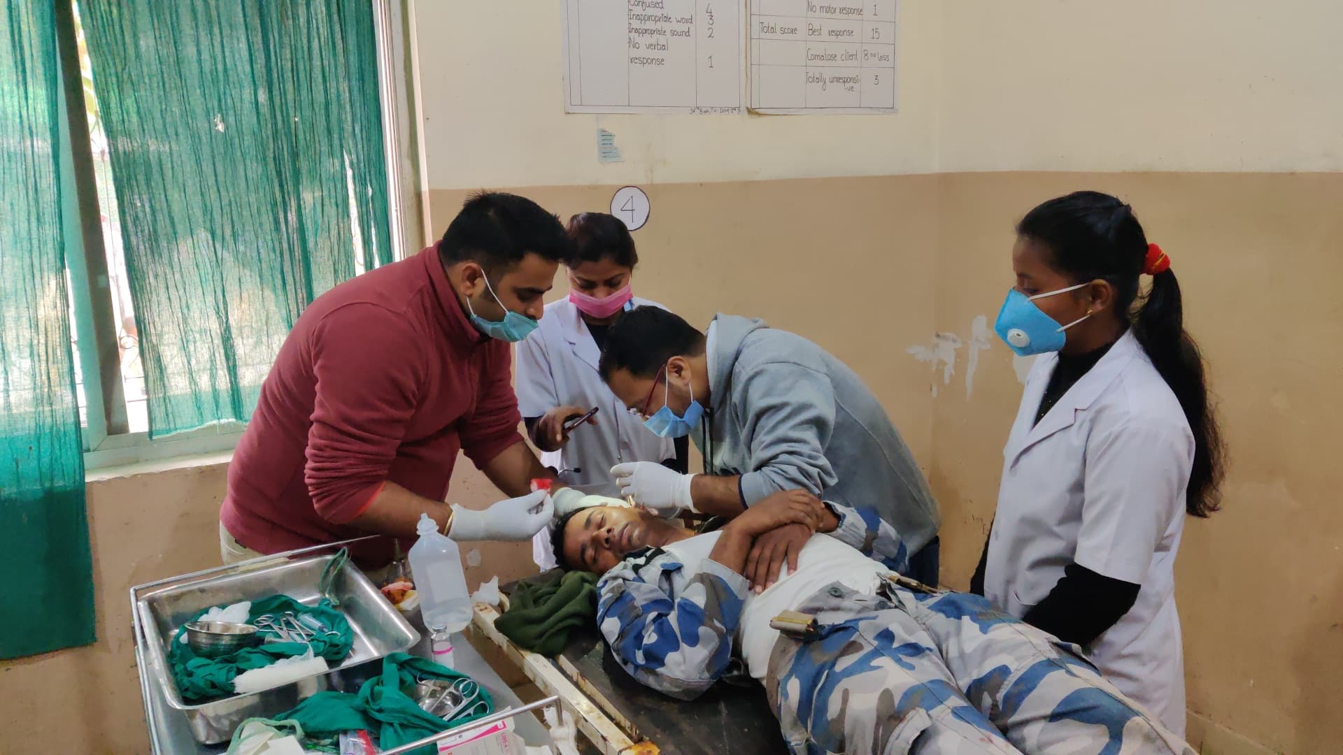 अबैध रुपमा बालुवा लैजान रोक्दा भारतीय तस्करको समूहद्धारा शसस्त्र प्रहरीमाथि आक्रमण, पाँच जना प्रहरी घाईते