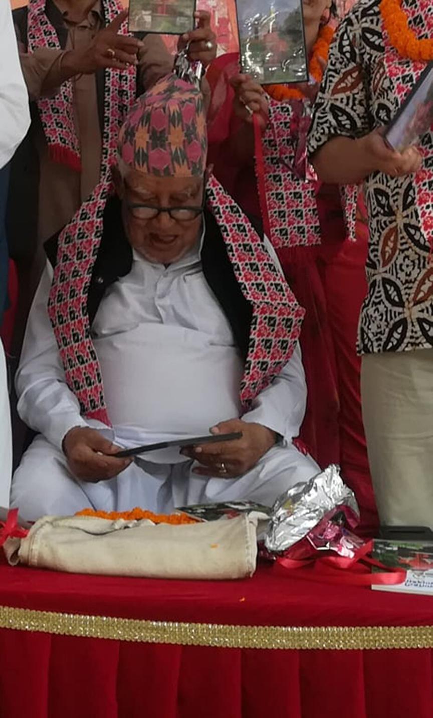 साहित्यकार वैष्णवको निधन