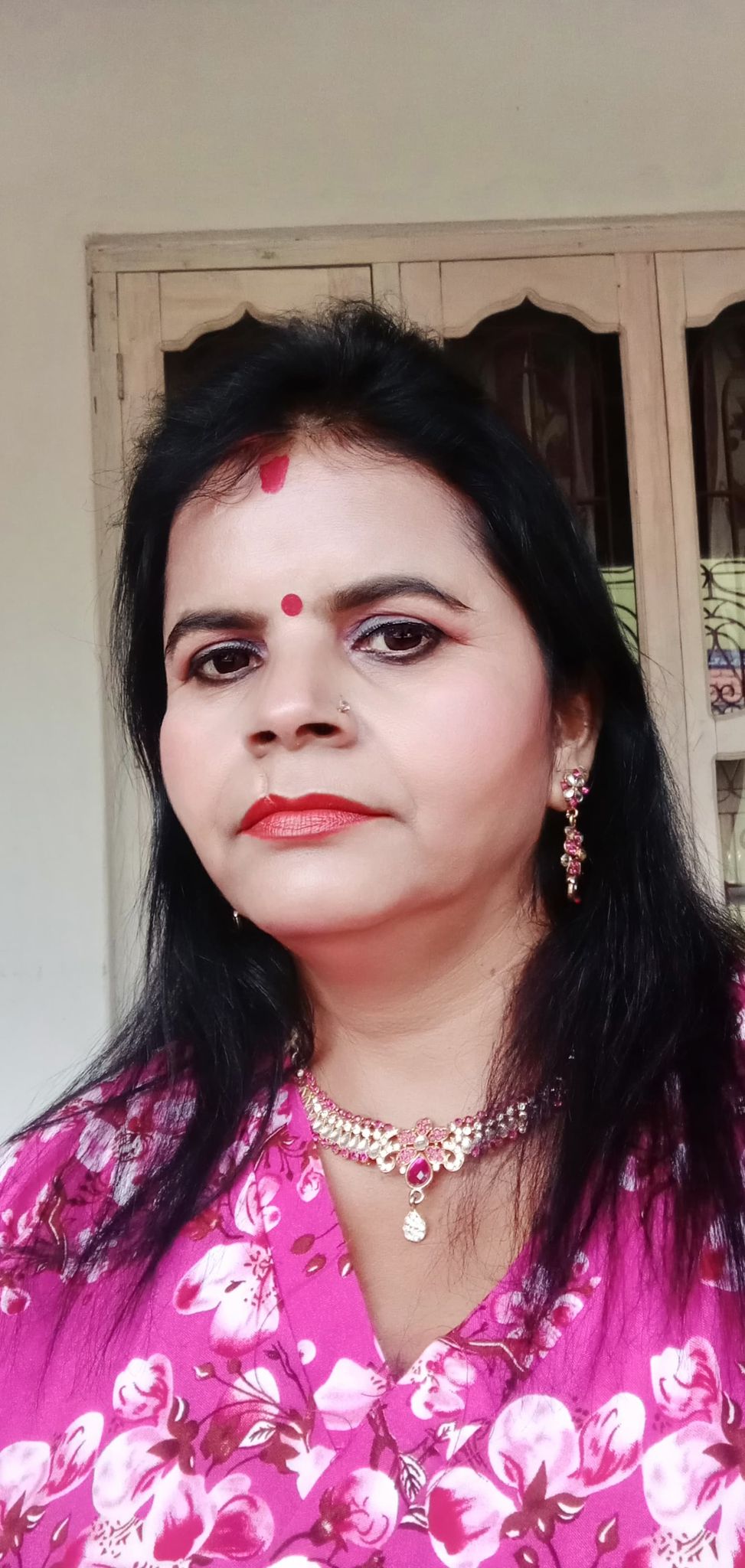 रोईरहेछ मेरो देश