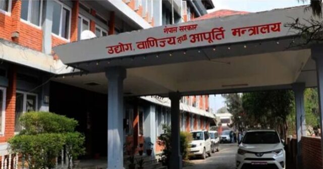 सरकारी कम्पनीका बिक्री काउन्टर खुला: चामलसहित खाध्यान्न र पेट्रोलियम पदार्थ कति छ मौज्दात ?