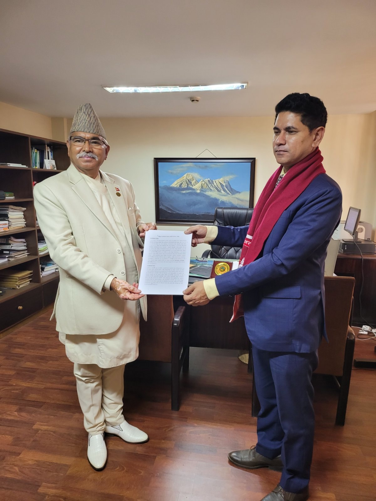 नमोबुद्धमा कृषि क्षेत्रमा थप लगानी भित्र्याउन मेयर तिमिल्सिनाको प्रयास, सार्कका निर्देशक अहमदसँग छलफल