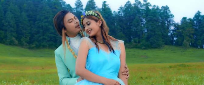 खप्तडमा पल–गरिमाको नृत्य (भिडियो सहित )