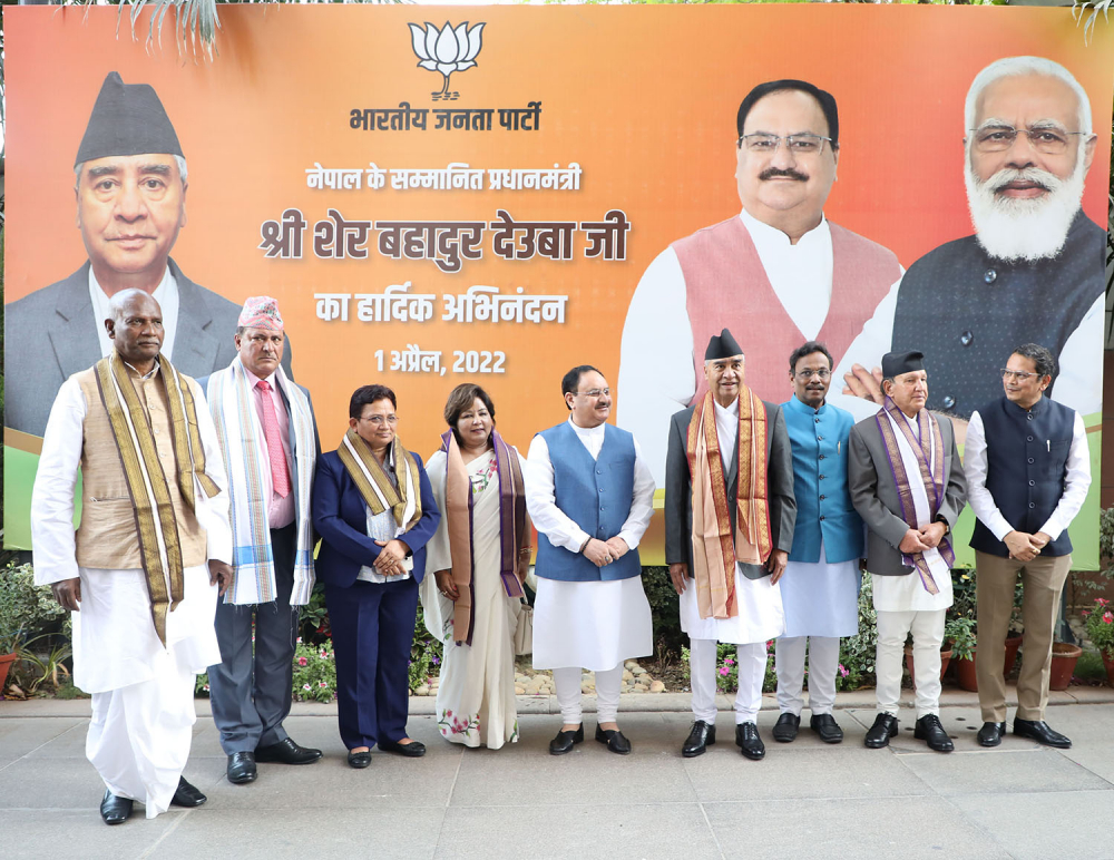 कुटनीतिक मर्यादा विपरीत देउवा पुगे भाजपाको कार्यलयमा