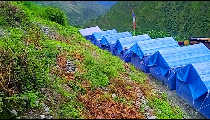 मुगुका आगलागी पीडितको पीडा : घाम लागे जंगलमा, पानी परे जाग्राम 