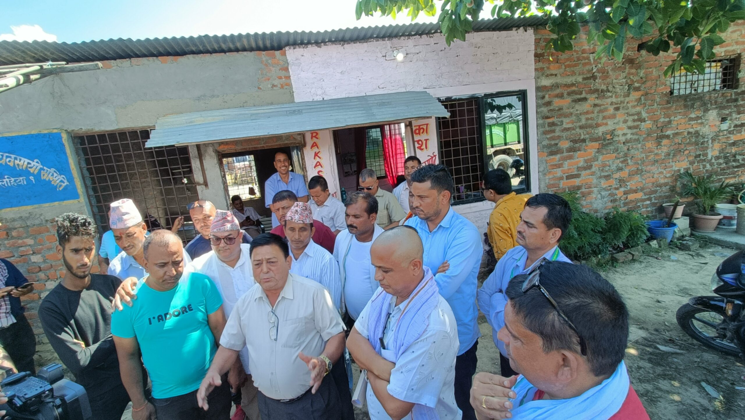 भार मिलानका लागि प्रयोग भएन पार्किङ, ओभरलोडलाई छुट दिँदा मारमा नेपाली ट्रक व्यवसायी
