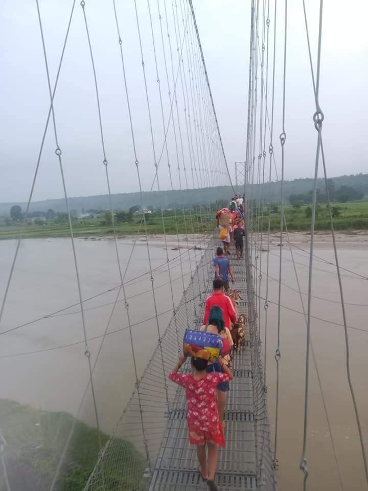 सप्तकोसीको बाँध फुट्यो, ४ हजार घर परिवार उच्च जोखिममा