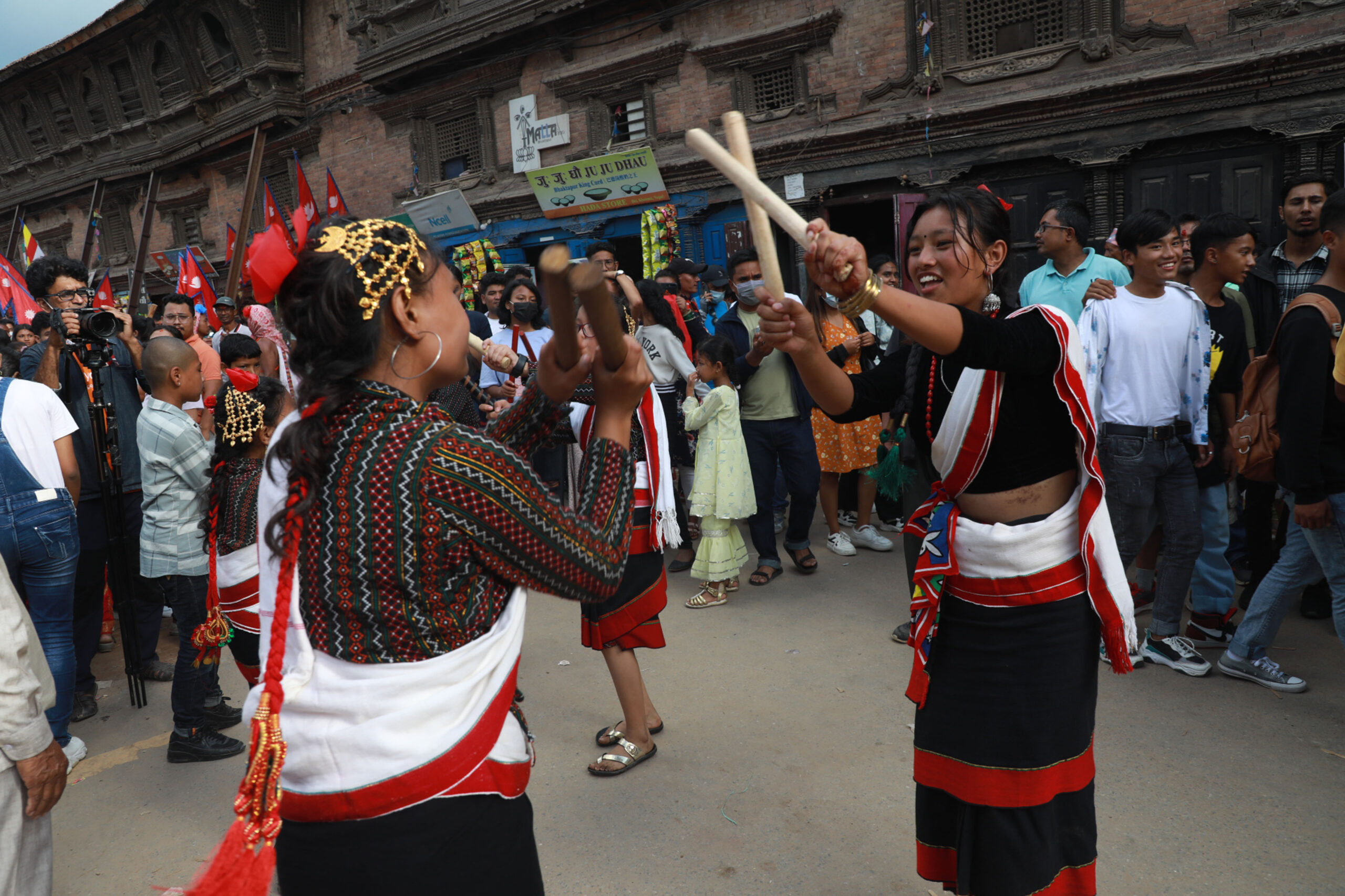 देशभर गाईजात्राको रौनक ( तस्वीरहरु )