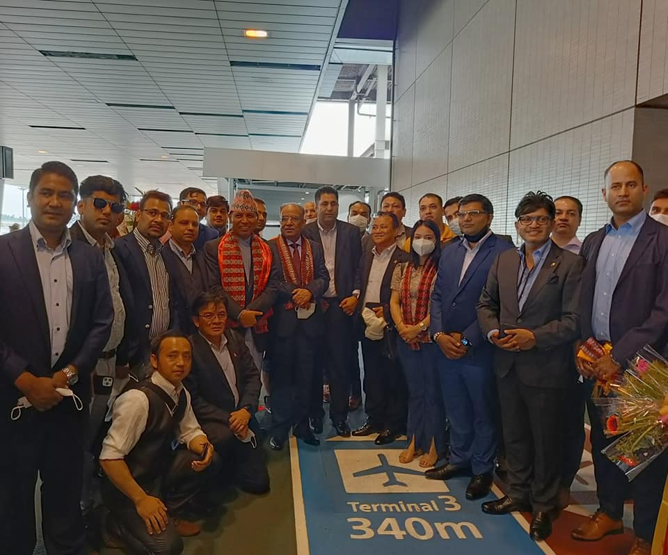 जापान पुगे प्रचण्ड, नागरिकता ऐनले एनआरएनएको हितमा रहेको भनाई