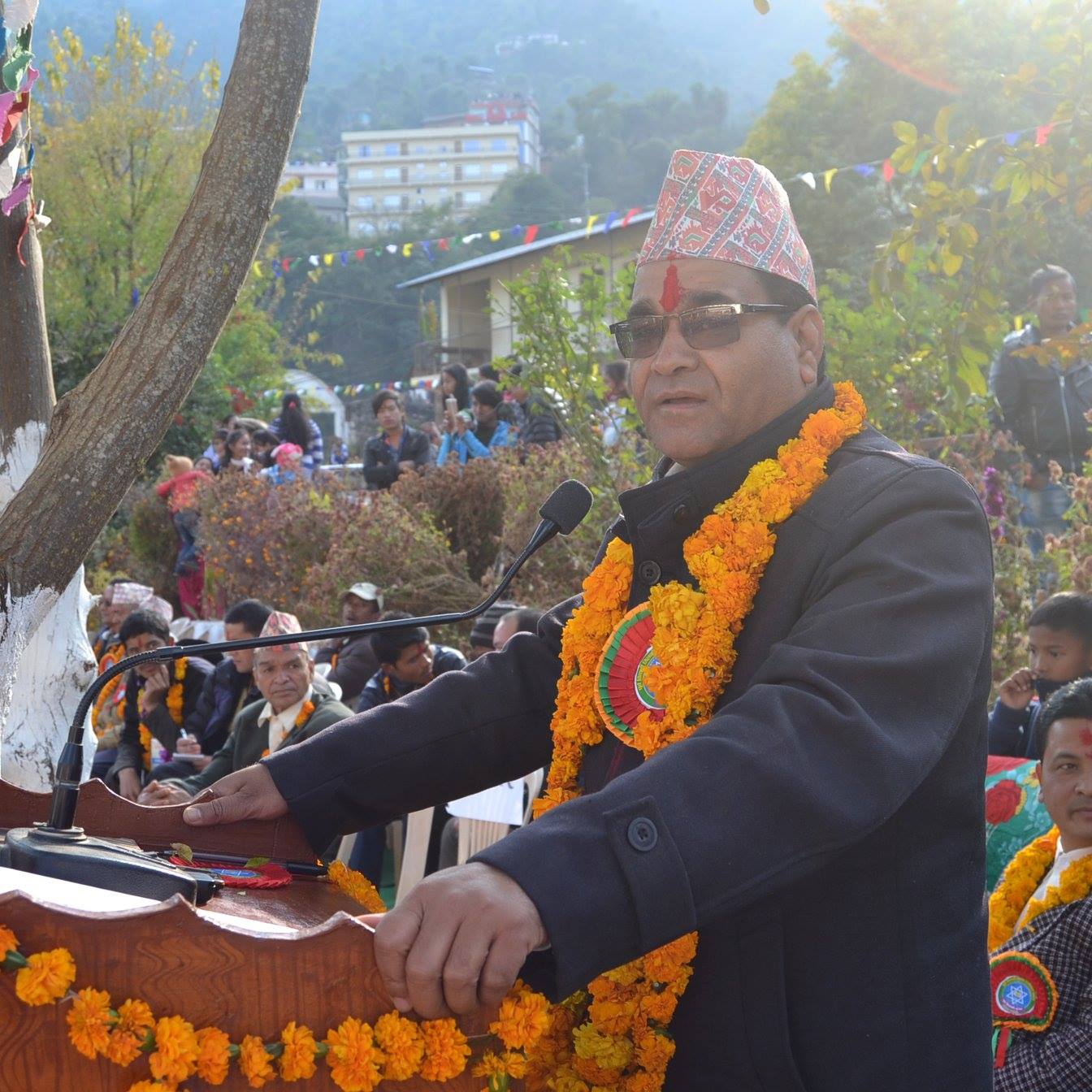 विवादै विवादको घेरामा मुख्यमन्त्री केसीः जम्बो मन्त्रिमण्डल, भद्दा सचिवालय र अस्पताल ठेक्काले बद्नाम