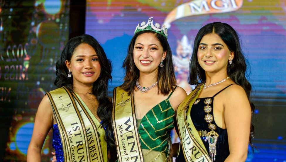 मिस ग्राण्ड नेपाल २०२२ को उपाधि ऐश्वर्य श्रेष्ठलाई