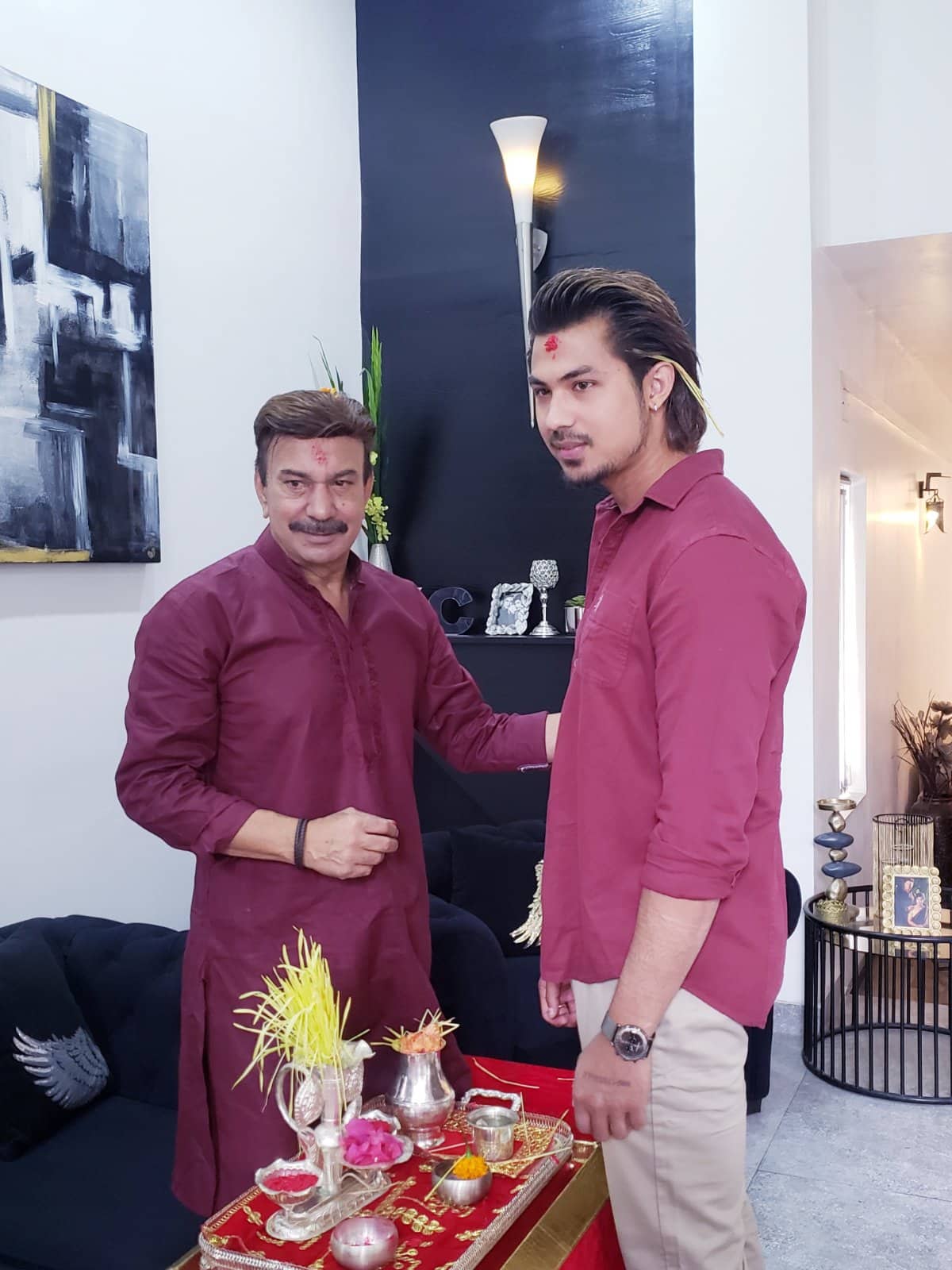 यसरी मनाए कलाकारले दसैँ