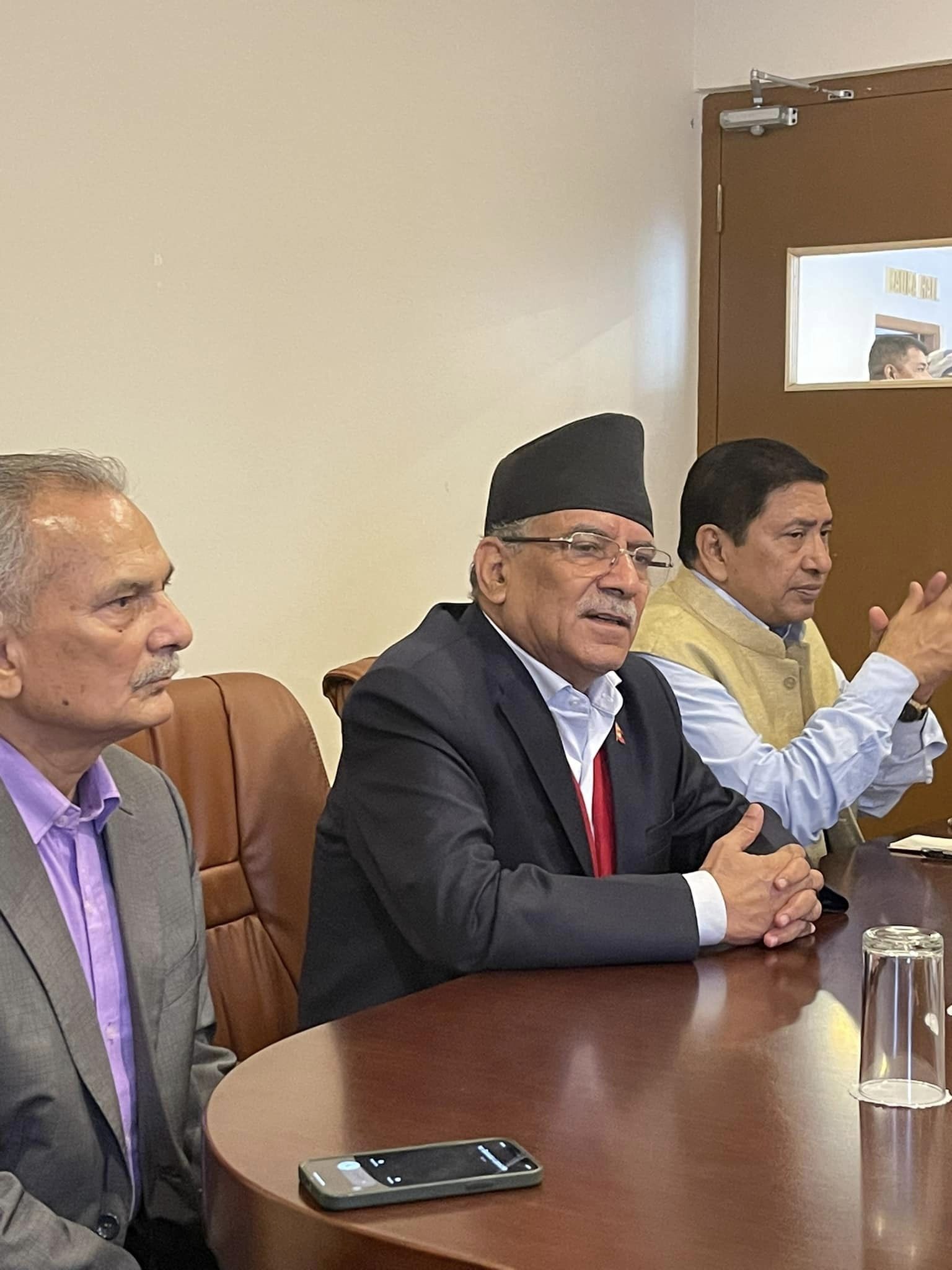 चितवनमा हार्ने डरले कि ऐतिहासिक ठाँउबाट जित्ने रहरले प्रचण्ड गोरखा गए ?