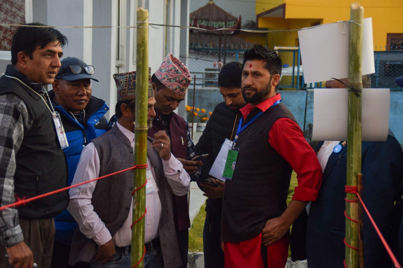 उपनिर्वाचन फेरी लड्ने तयारी गरेका रवि लामिछाने बिरुद्ध पासपोर्ट प्रकरणमा फेरी सर्वोच्चमा मुद्धा दायर