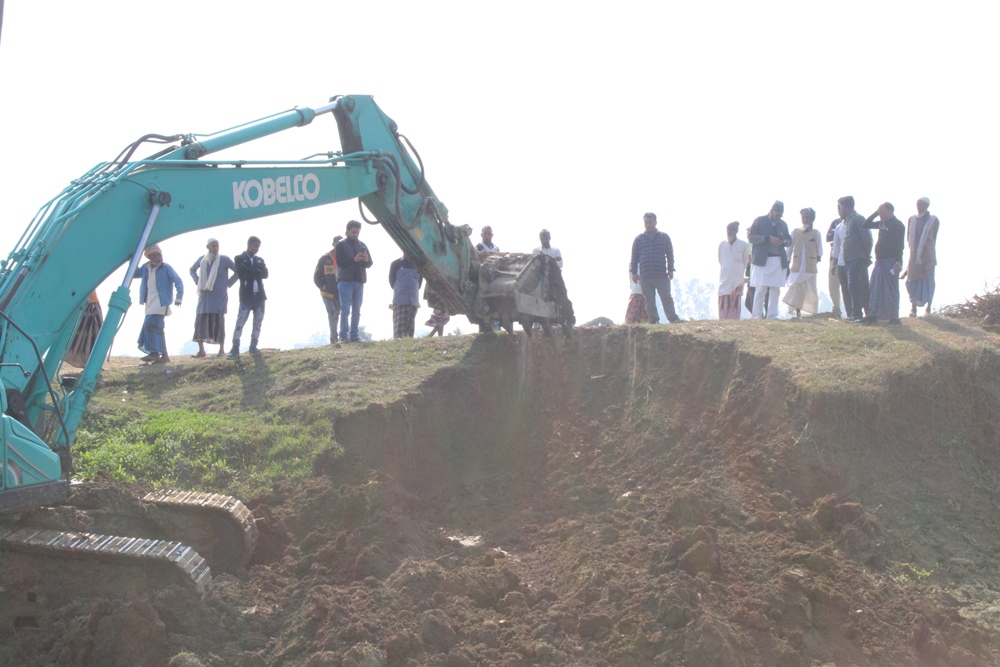 वर्षौ पछि हट्ने भयो भारतीय बाटो प्रयोग गर्ने बाध्यता