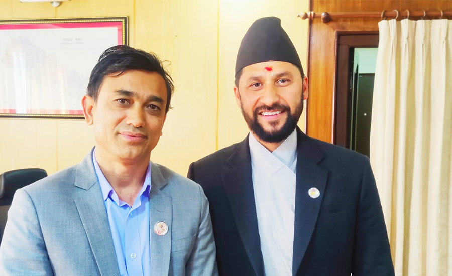 रास्वपा सांसद ढाका कुमारले दुर्गा प्रसाईलाई पोजेटिभ बोल्दिनु पर्यो भन्दै फोन गरेको अर्को अडियो सार्वजनिक