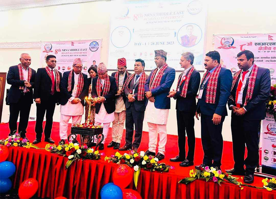 रक्षामन्त्री खड्काद्धारा एनआरएनएको भूमिकाको प्रशंसा