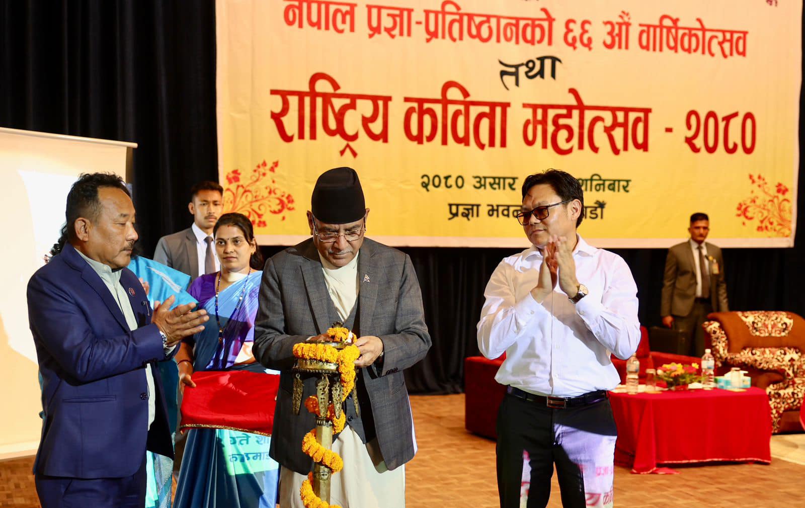 नेपालमा गणतान्त्रिक युग अनुरुपको संस्कृतिको विकास हुन जरुरी छ : प्रधानमन्त्री