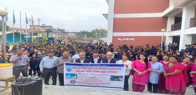 विश्व दूध दिवसः भेटेरिनरी अस्पताल ललितपुरद्धारा दूध तथा दुग्धजन्य पदार्थ वितरण
