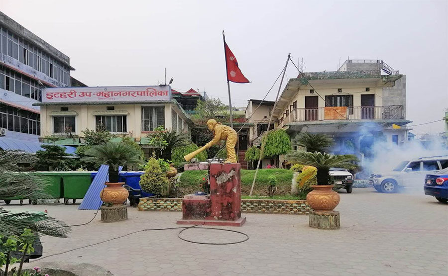 इटहरीका छात्रवृत्ति विवरण नबुझाउने विद्यालयलाई एक लाख जरिवाना तिराउने निर्णय