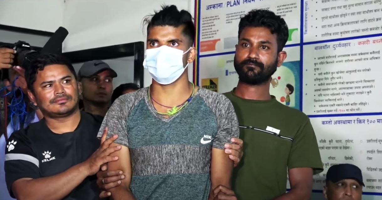 मोटरसाईकलले ठक्कर दिएको निहुँमा सञ्जयले मारिदिए चार जना