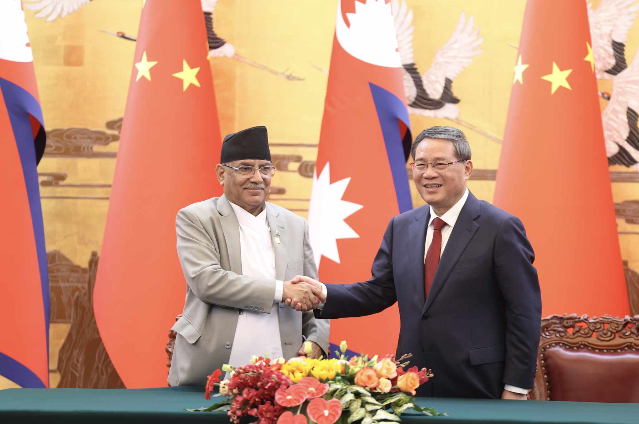 प्रचण्डको चीन भ्रमणः चीनमा बिजुली बेच्ने ढोका खुल्यो, केरुङ रसुवा प्रशारण लाईन निर्माण हुने