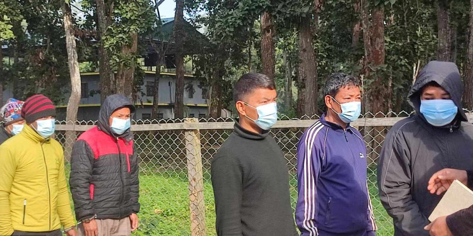यी हुन् खाल्डो खनेर गैडा मारेर तस्करी गर्नेहरु !