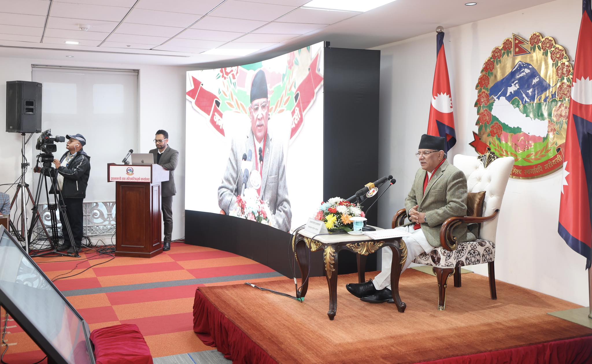 सरकारको एक वर्ष : शिक्षा विधेयक संसद्मा, पाठ्यपुस्तकको अभाव हट्यो