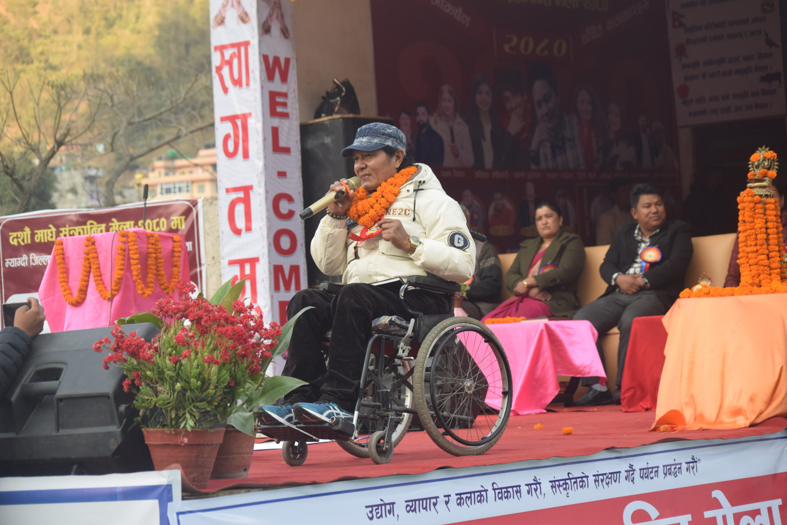 लाहुरेको सपनाबाट गायनमा मोडिएका गर्बुजा