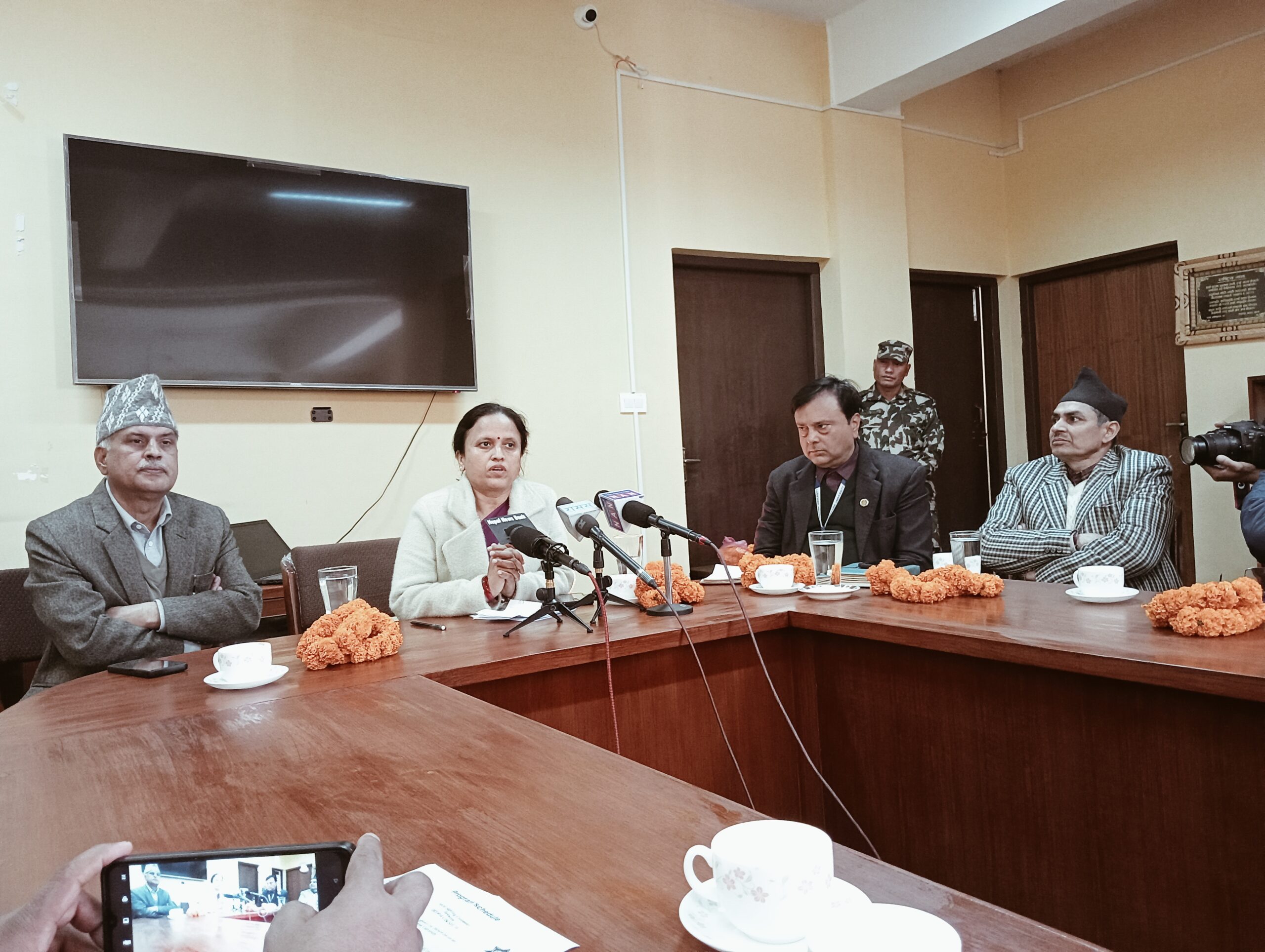 विश्वविद्यालयमा अध्यापन हुने सबै विषयलाई रोजगारीसँग जोडौँ : मन्त्री शर्मा
