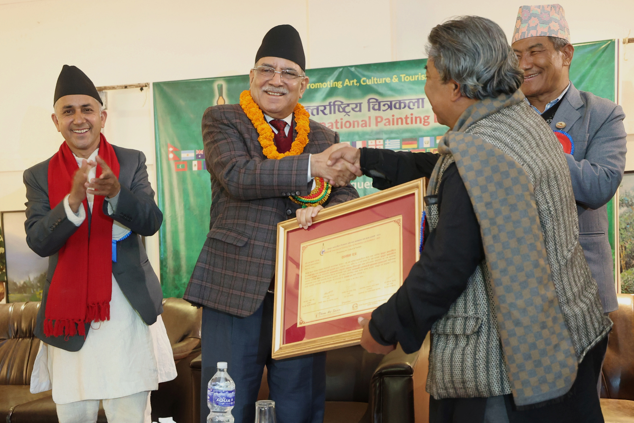 चित्रकलाले अन्तर्राष्ट्रिय एकतालाई प्रवर्द्धन गरेको छ : प्रधानमन्त्री