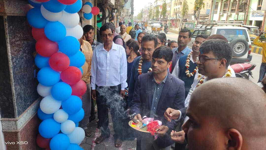 वीरगंज लिंकरोड स्थित कुमु प्यालेसको सामुने पब्लिक पैथ ल्याब एण्ड पोलिक्लिनिक सञ्चालनमा