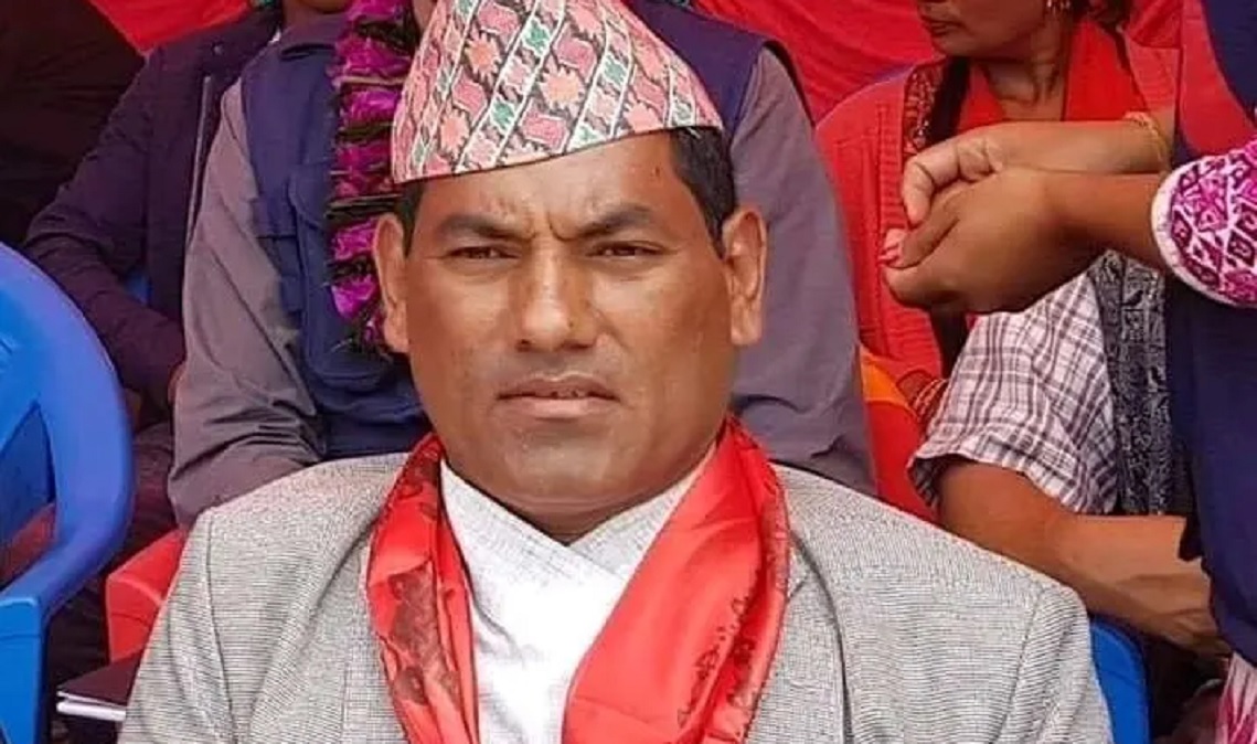 गाँउपालिका अध्यक्ष खड्काः राप्रपा छाडेर एमाले, चुनाव जितेपछि काँग्रेस, अहिले भ्रष्टाचार मुद्धामा दोषी ठहर