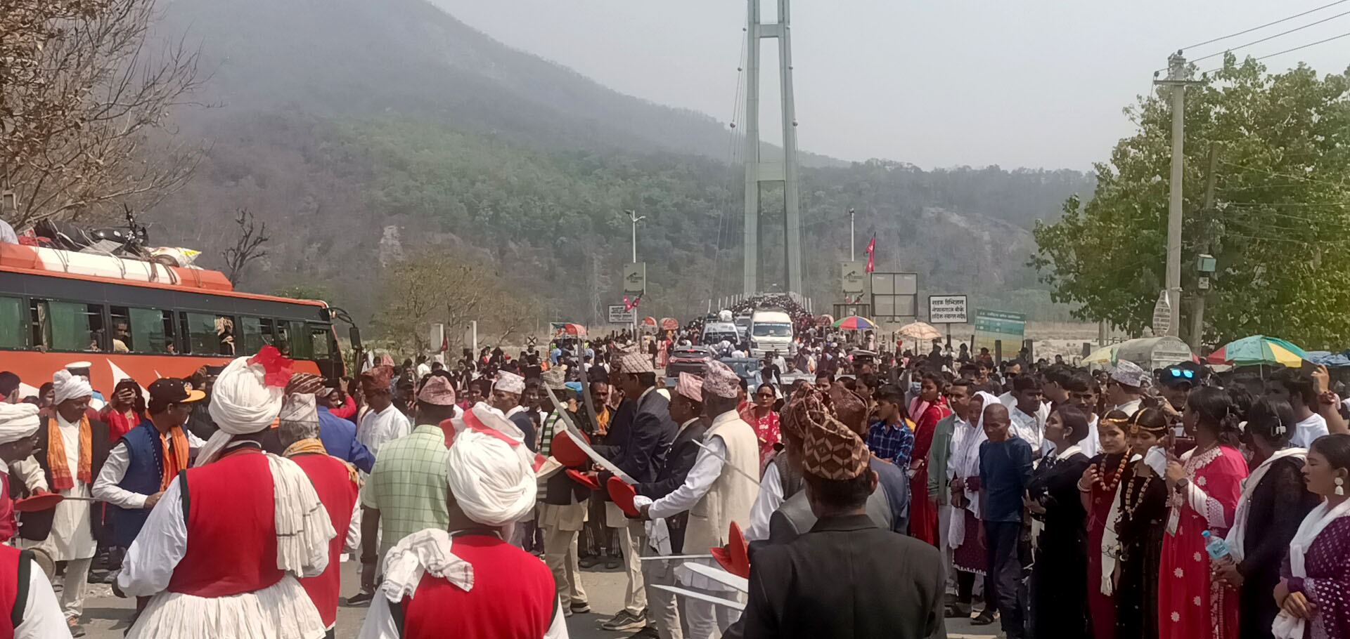 नयाँ बर्षको उपलक्ष्यमा देशभर उल्लास र उमंगमय ( तस्वीरहरु )